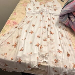 Avenue White Floral Mini Dress